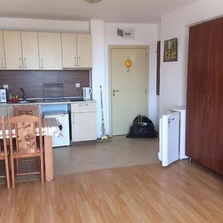 Grand Kamelia F 4.6 Apartment